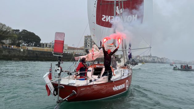 Simon Curwen (GBR) reaching the famous Les Sables d'Olonne Channel, finished his Grand Solo Around the world adventure with one stop in #GGR2022 Chichester class on 27 April 2023 Early Afternoon. Congratulation &amp; Welcome Home Simon! Bravo
Credit: Don McIntyre / GGR2022